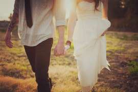 破镜能否重圆：论挽回爱情的可能性